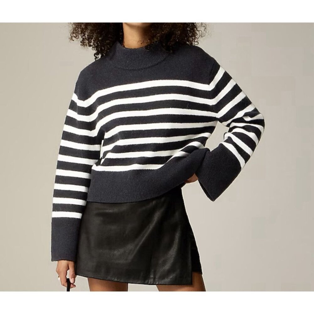 J. Crew Womens Chunky Crewneck Black White‎ Sweater in Supersoft Yarn Size Small